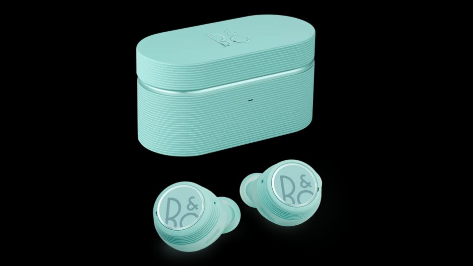 Bang & Olufsen introduces new Beoplay E8 Sport premium earbuds