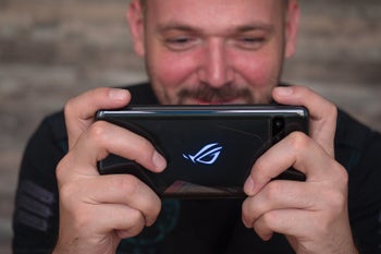 Asus announces the ROG Phone 3 5G: the gamer superphone