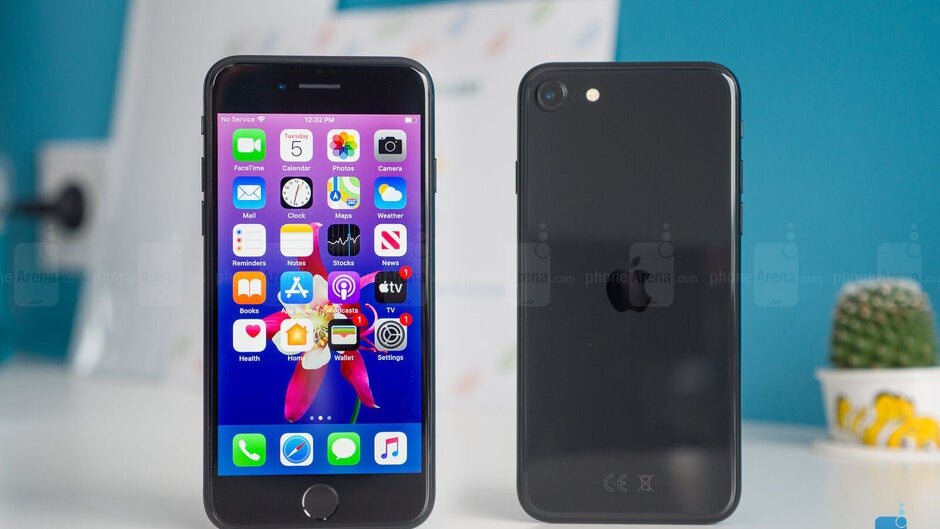 Galaxy S20 suffered at the hands of A series in Q2 2020, will iPhone SE do the same to iPhone 12?