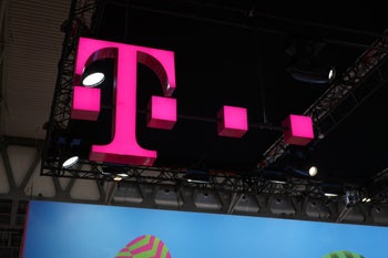 T-Mobile crushes Verizon and AT&amp;T in yet another customer care report