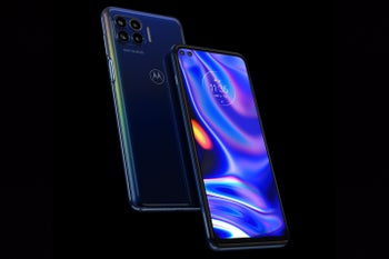 https://m-cdn.phonearena.com/images/article/126863-two_350/UPDATE-The-Motorola-One-5G-is-available-this-week-on-AT-T.jpg