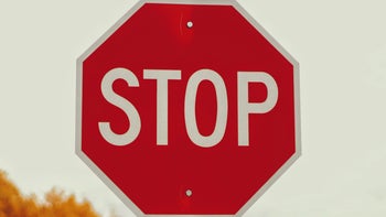 Stop! Don't press that text link!