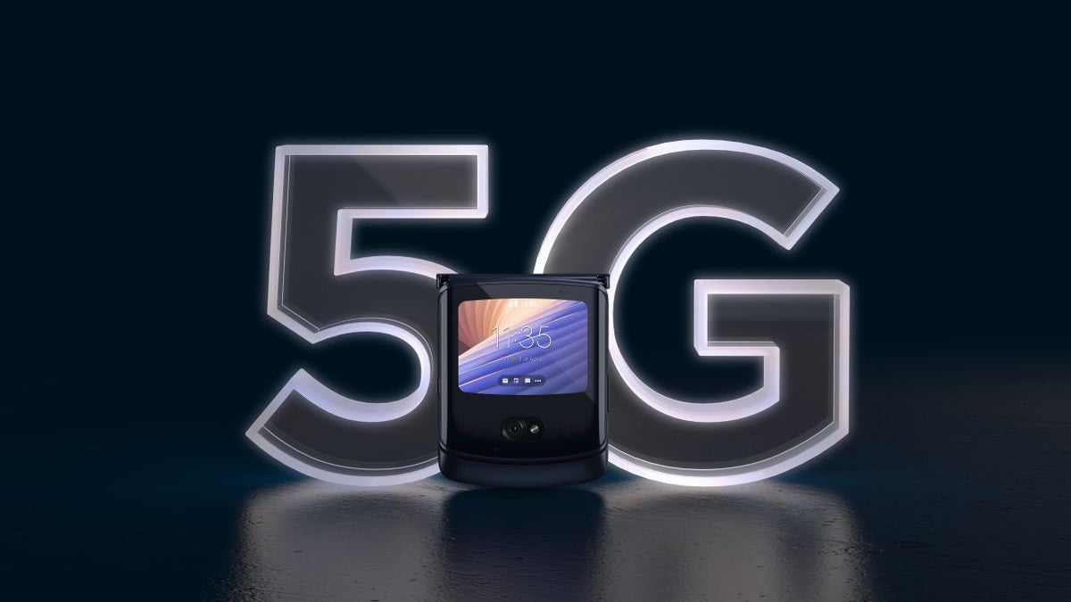 Best Motorola Razr 5G deals available right now at T-Mobile, AT&T, and Best Buy