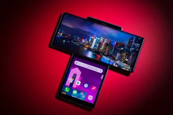 LG Wing preorder numbers fail to impress but there is a catch