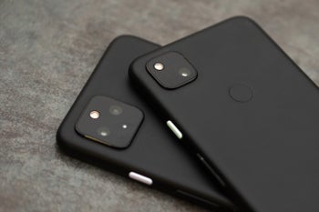 Pixel 5's reverse wireless charging turns on automatically when the phone is plugged in