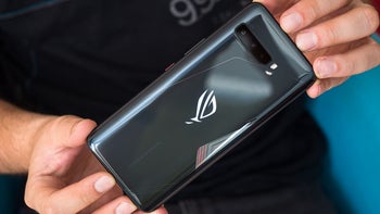 Mobile gamers, rejoice: the Asus ROG Phone 3 5G beast is shipping in the US at last
