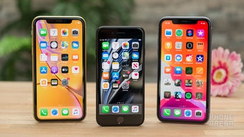 The iPhone 11 & iPhone SE outsold every other smartphone last quarter