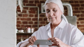 How to make the iPhone easier for seniors and the elderly: 10 simple steps