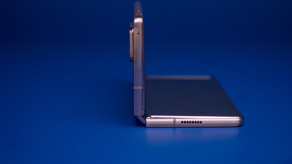 Apple suppliers have started testing foldable iPhone prototypes