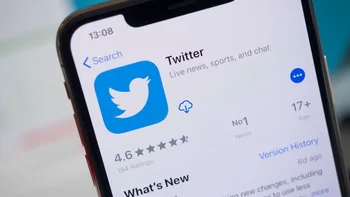 Twitter now warns you when you like a misleading post