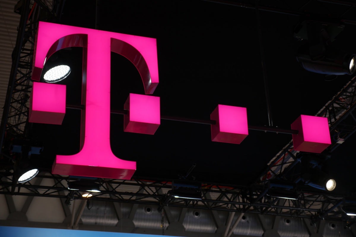 The best T-Mobile Black Friday deal is aimed at both new and existing customers - PhoneArena
