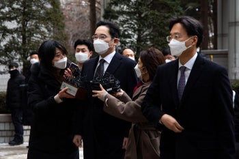 Samsung's heir gets lengthy prison sentence, throwing company plans in disarray