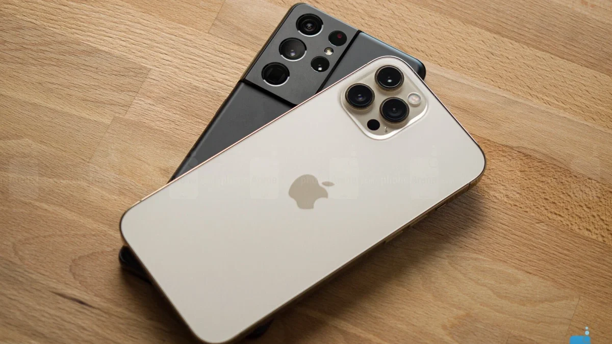 Samsung's AMD-based Exynos chip allegedly smokes iPhone 12 Pro's A14 Bionic