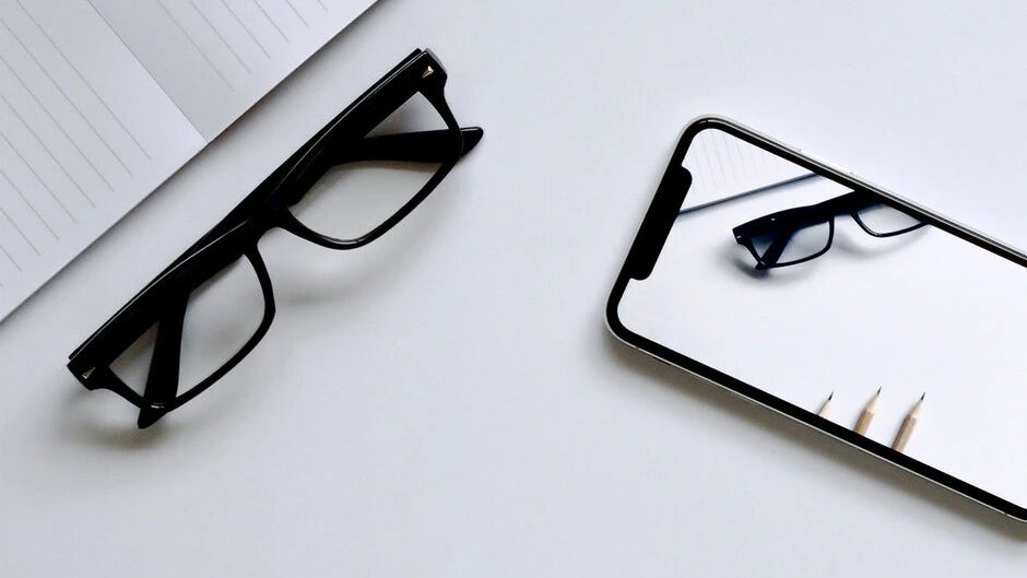 Apple Glass users' eyes can determine how engaged they are to the content they're viewing
