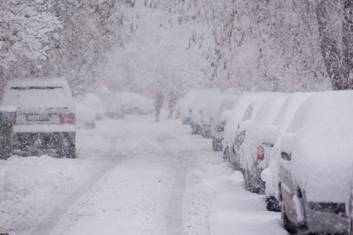 It’s not you, it’s the cold: T-Mobile and AT&T are down in Texas and other parts of the country