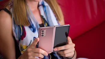 Samsung Galaxy Z Fold 2, Galaxy Z Flip 5G can be returned within 100 days for a full refund