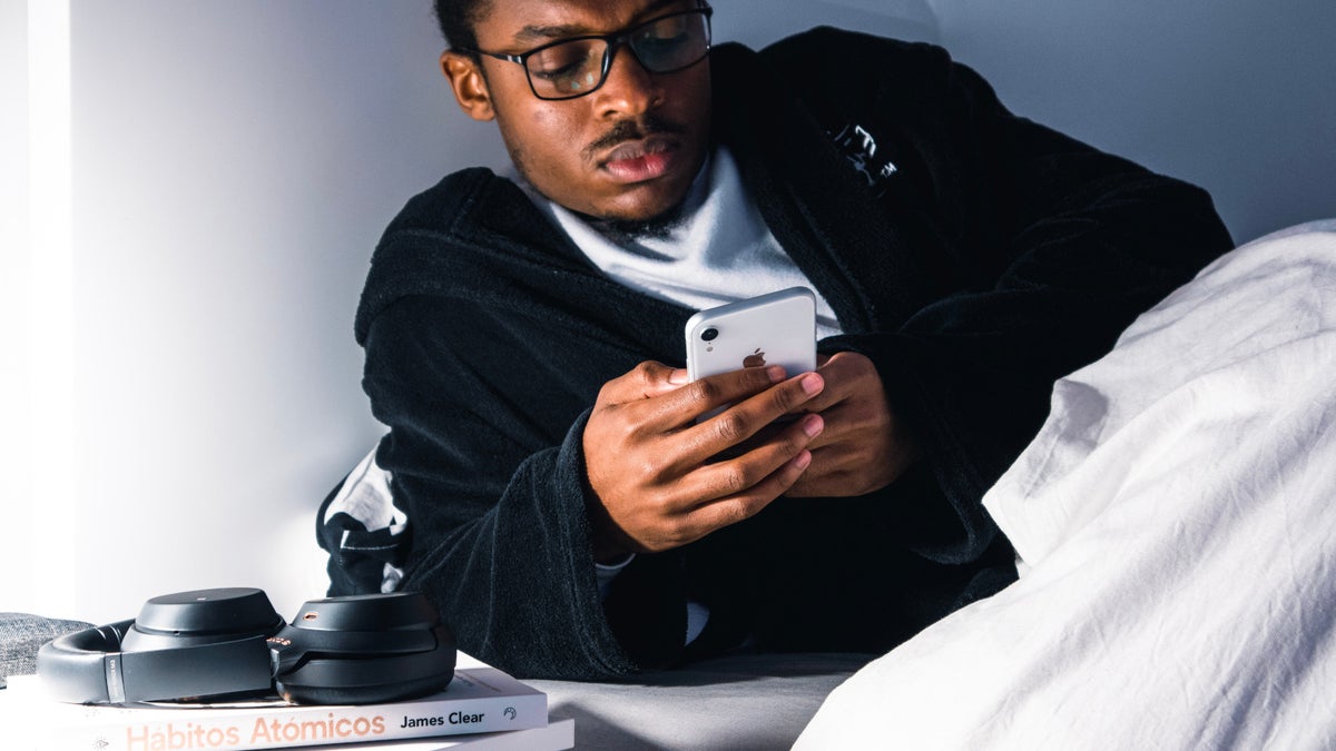 Study finds 40% of college students are addicted to their smartphone