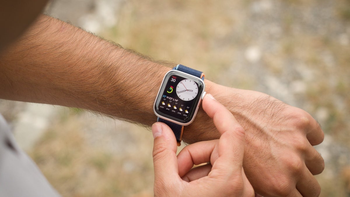 Huge new Apple Watch sale includes SE and Series 6 models for a change