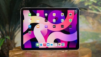 How to take a screenshot on iPad