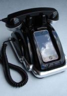 Vintage dock gives yesteryear flair to the iPhone