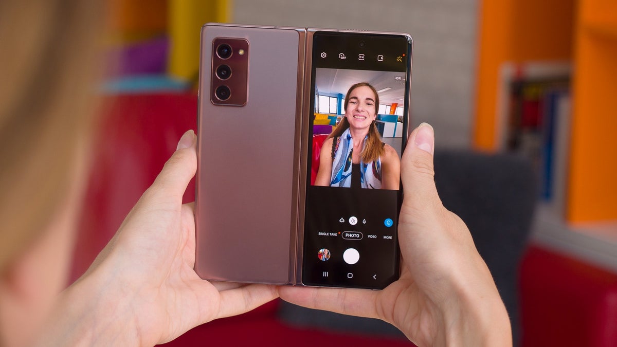 Samsung's permanently discounted Galaxy Z Fold 2 5G is even cheaper at Best Buy