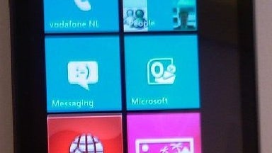 LG E900 with WP7 heading to Vodafone with 16GB memory onboard