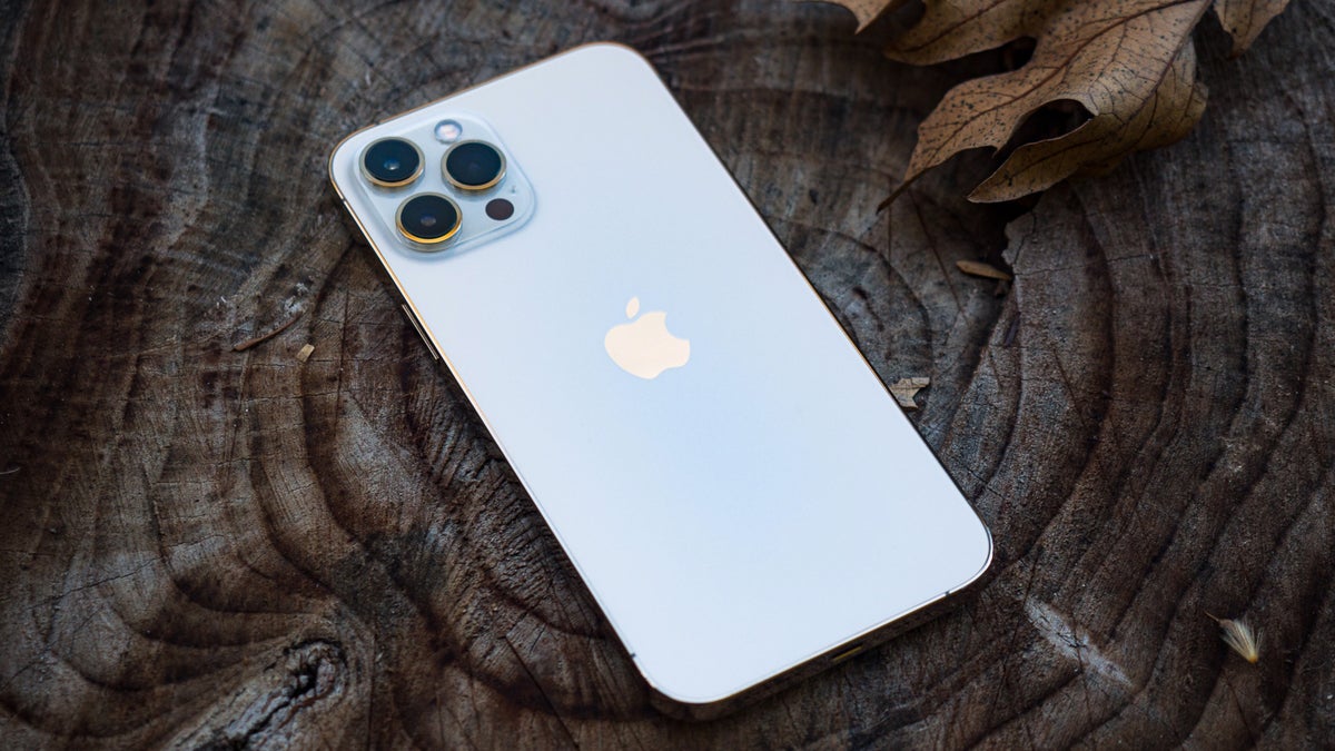 Apple to ditch Qualcomm with 2023 iPhone; use in-house 5G modem: Kuo