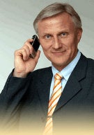 Nokia's Mobile Solutions head Anssi Vanjoki gives his six months notice