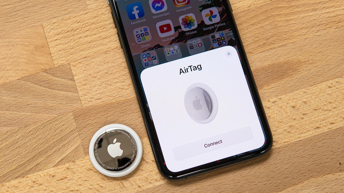 Apple AirTag Pack - AT&T