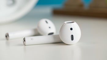 U.S. Customs takes over $7 million of fake AirPods off of the streets