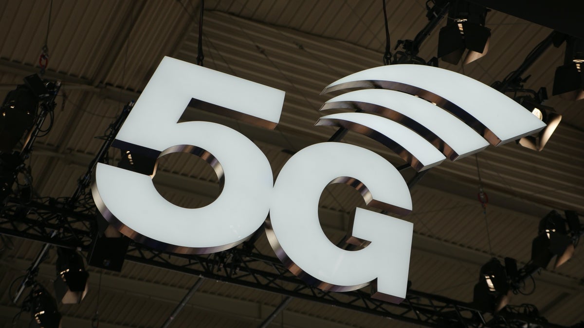 Verizon vs T-Mobile vs AT&T: everyone's a winner in these new 5G speed tests