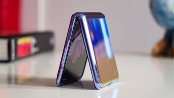 The Galaxy Z Flip 3 to weigh the same as the original Z Flip