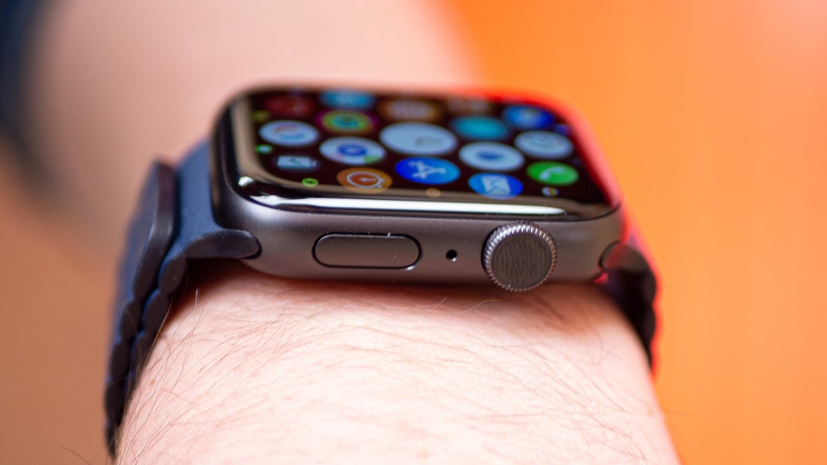 These hot new Apple Watch Series 6 deals are among the best we've ever seen