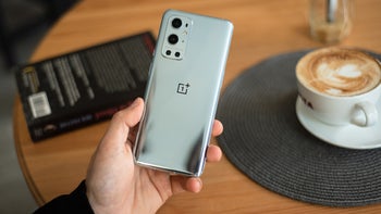 OnePlus 9 and 9 Pro receive Oxygen OS update to fix cameras, charging, and more