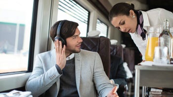 Sony's WH-1000XM3 premium headphones drop to $189.99