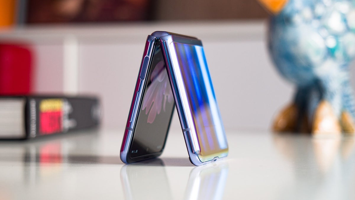 The Samsung Galaxy Z Flip 4 may feature a rotating main camera - PhoneArena