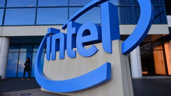 Intel to build chips for Qualcomm; hopes to rival TSMC, Samsung by 2025