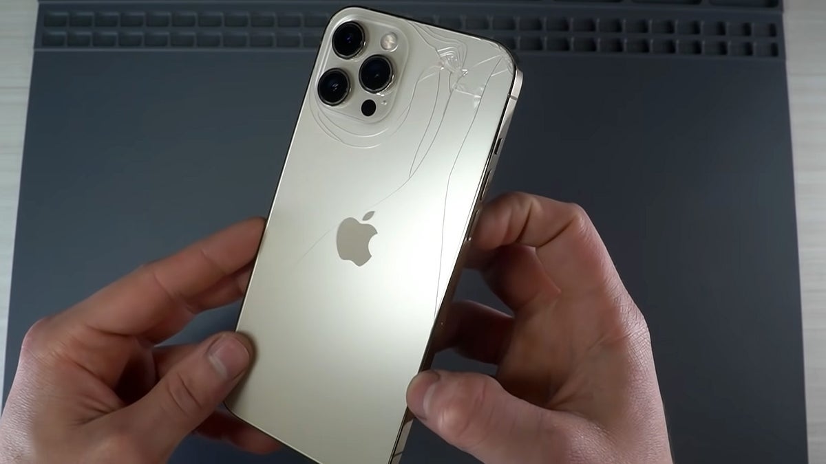 Police got his iPhone but couldn't crack it: Polish opposition member thanks Apple