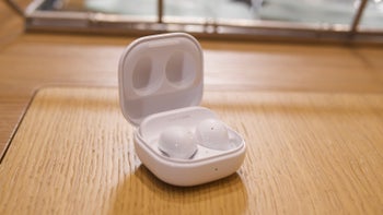 Samsung's hot new Galaxy Buds 2 are already getting a fairly important update