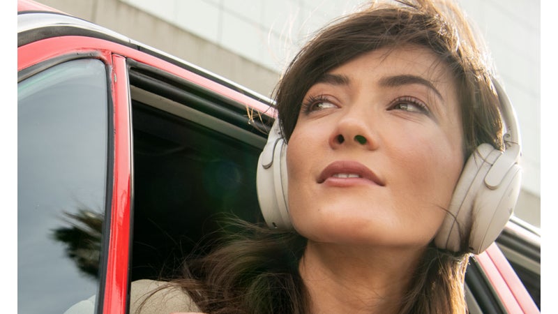 Bose QuietComfort 45 Noise-Cancelling Headphones are finally here!