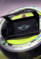 BMW scooter integrates your iPhone