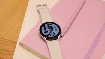 Google promotes two Wear OS 3 apps as essential even though they no longer exist