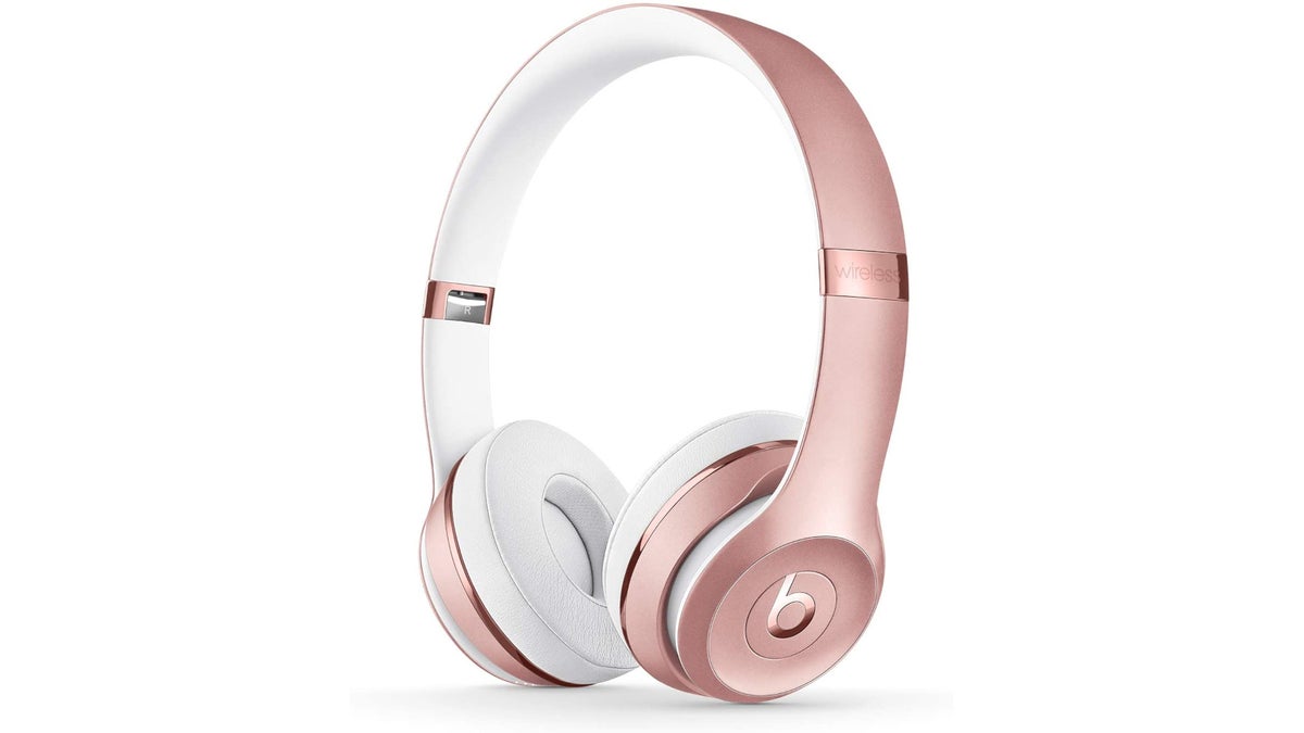 Grab this early Black Friday deal and save 50% on the Beats Solo3