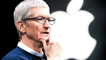 Apple falls short of sales expectations in Q4, loses $6 billion