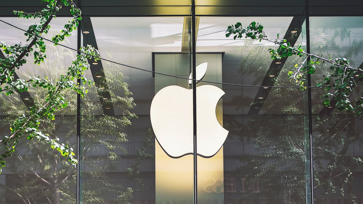 Apple to drop Mask Mandate soon at many of its U.S. stores