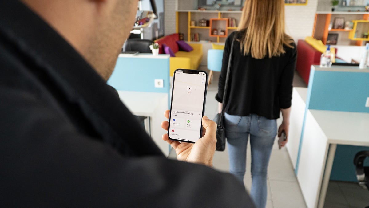 iOS 15.2 beta 2 brings manual scan for unwanted AirTags to protect you from being tracked