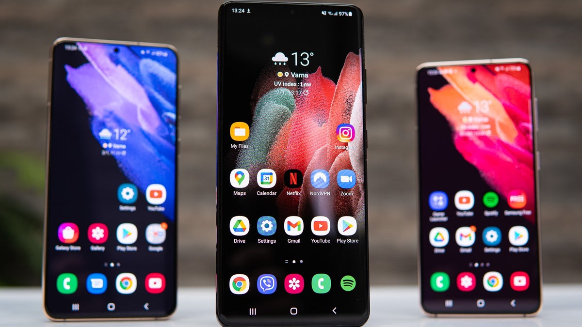 These are by far the best Black Friday deals on Samsung's Galaxy S21 series available today