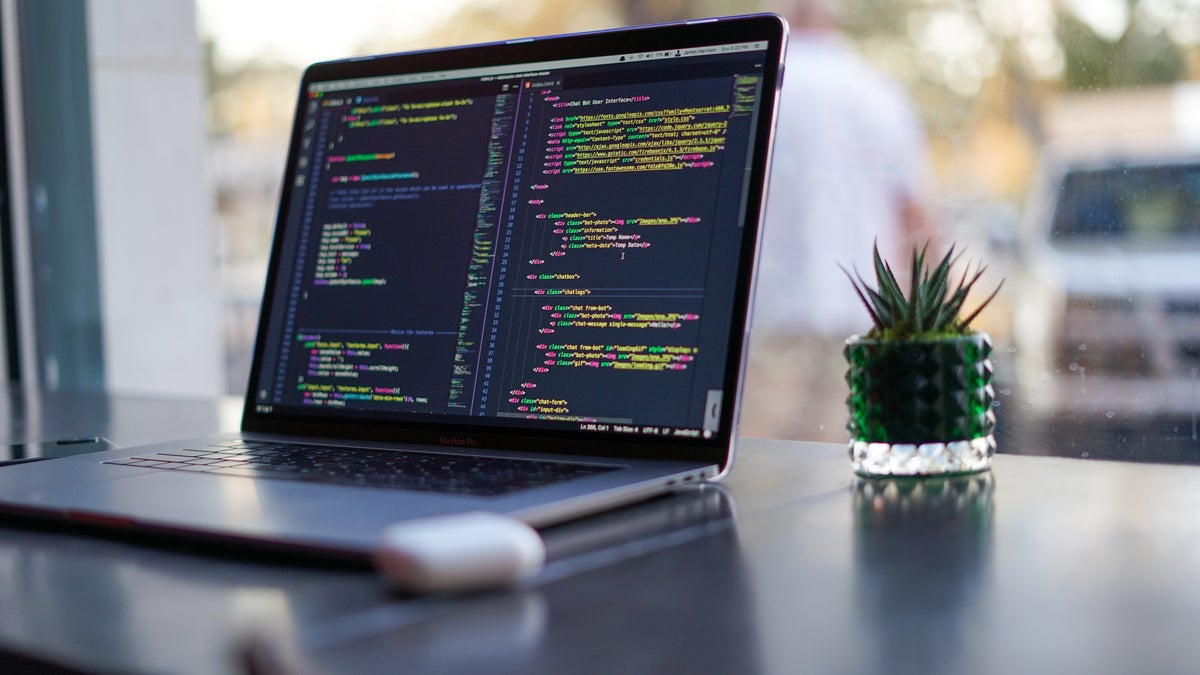 Apple lets developers test out Swift Playgrounds 4 before official launch