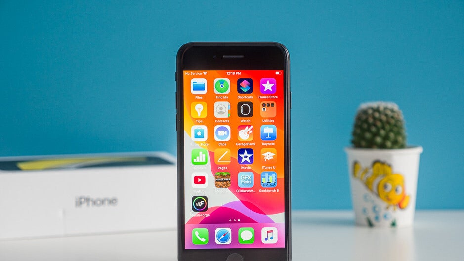 New report calls for Apple to introduce the third-generation iPhone SE in Q1 of 2022 with 5G support
