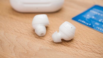 Samsung updates the Galaxy Buds+ and Buds Pro with wear detection during calls